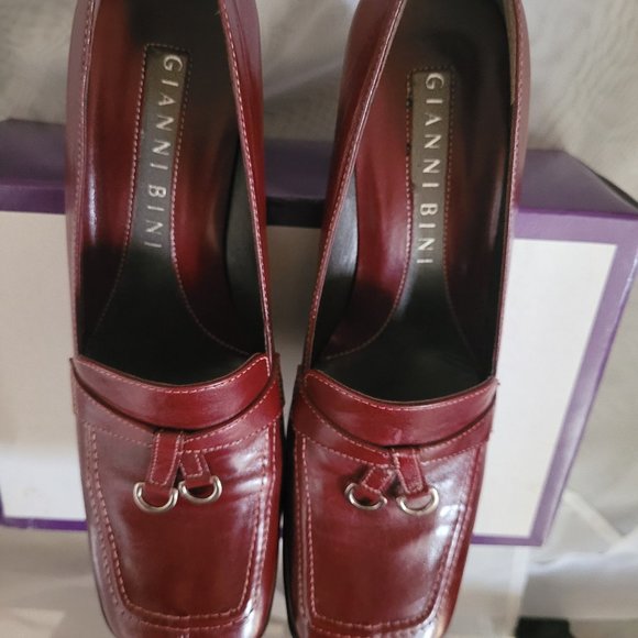 Gianni Bini Chunky Leather Upper Heels - Size 8 - Picture 5 of 8